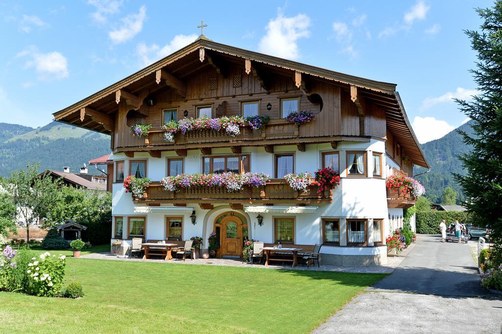 Вилла Huettschmiedhof Кёссен Экстерьер фото